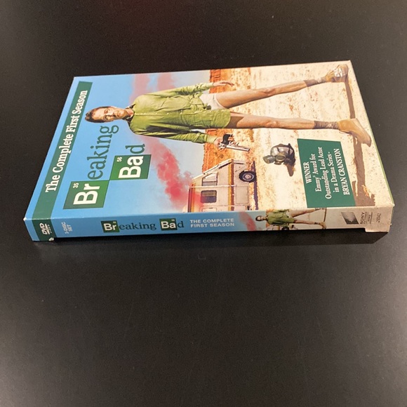 Breaking Bad - The Complete First Season (DVD Set) - Picture 3 of 7
